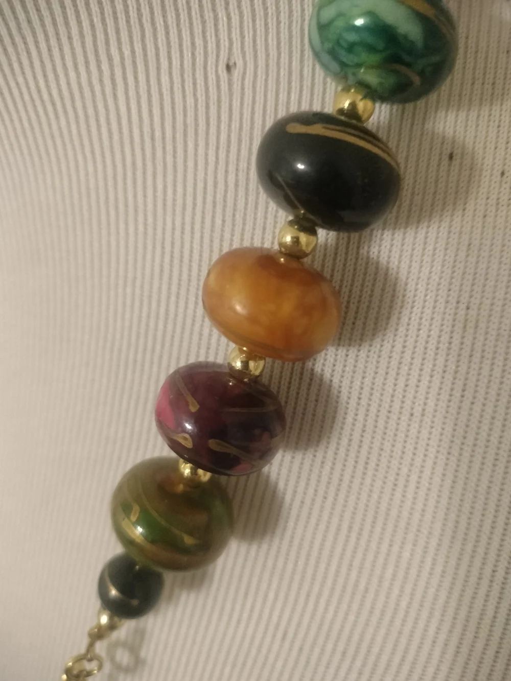 N/A wooden bead
